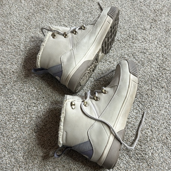 North face winter/hiking boots size 8 - Picture 4 of 11